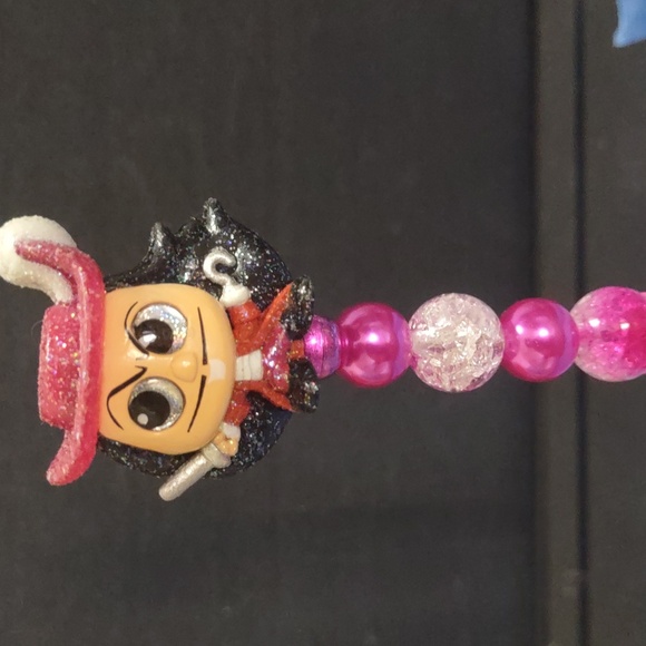HOMEMADE DISNEY DOORABLE CAPTAIN HOOK TOPPER BEADED PEN REMOVABLE TOPPER - Picture 2 of 7